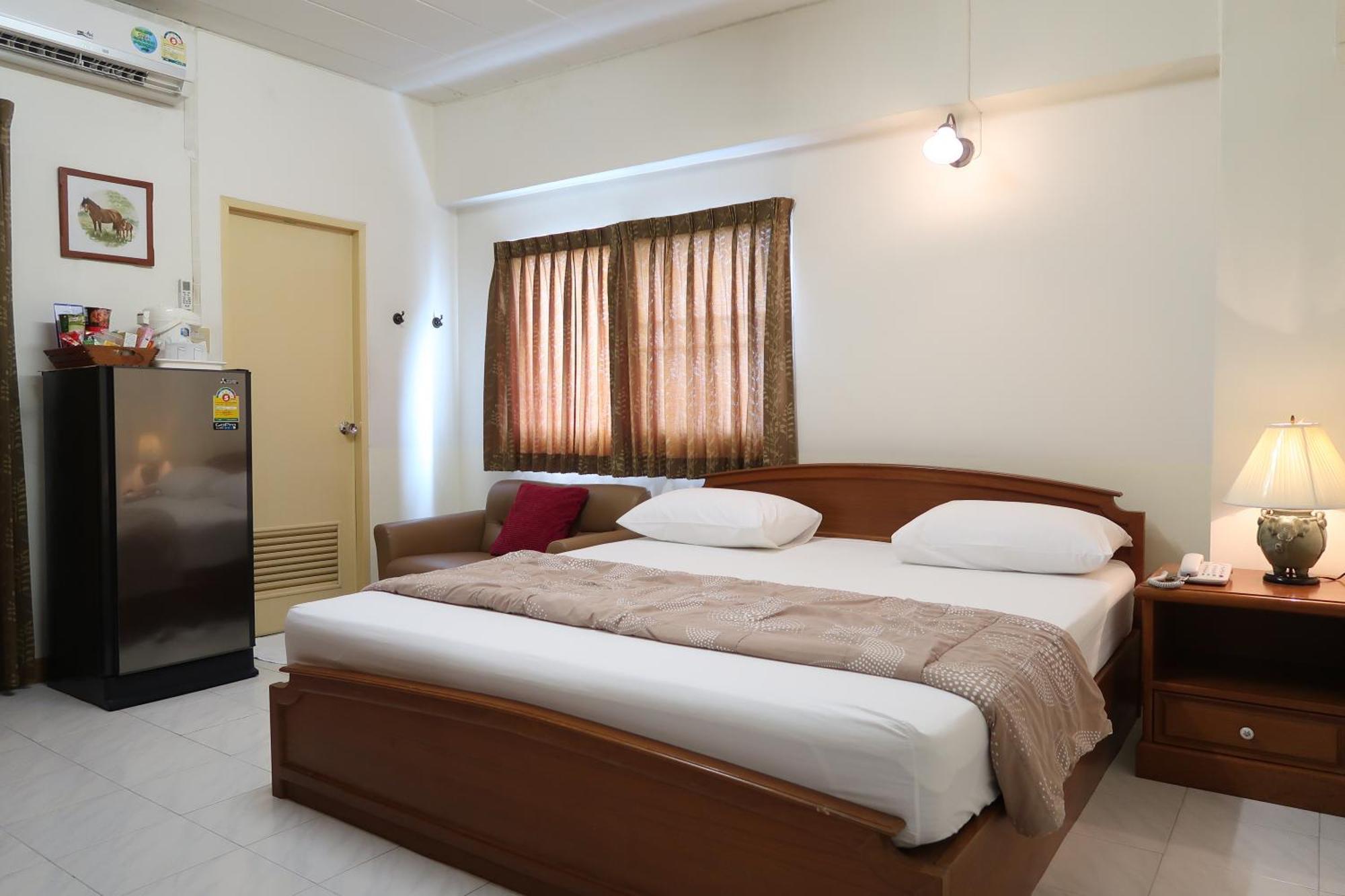 Phawana Sweet Hotel Bangkok Ngoại thất bức ảnh
