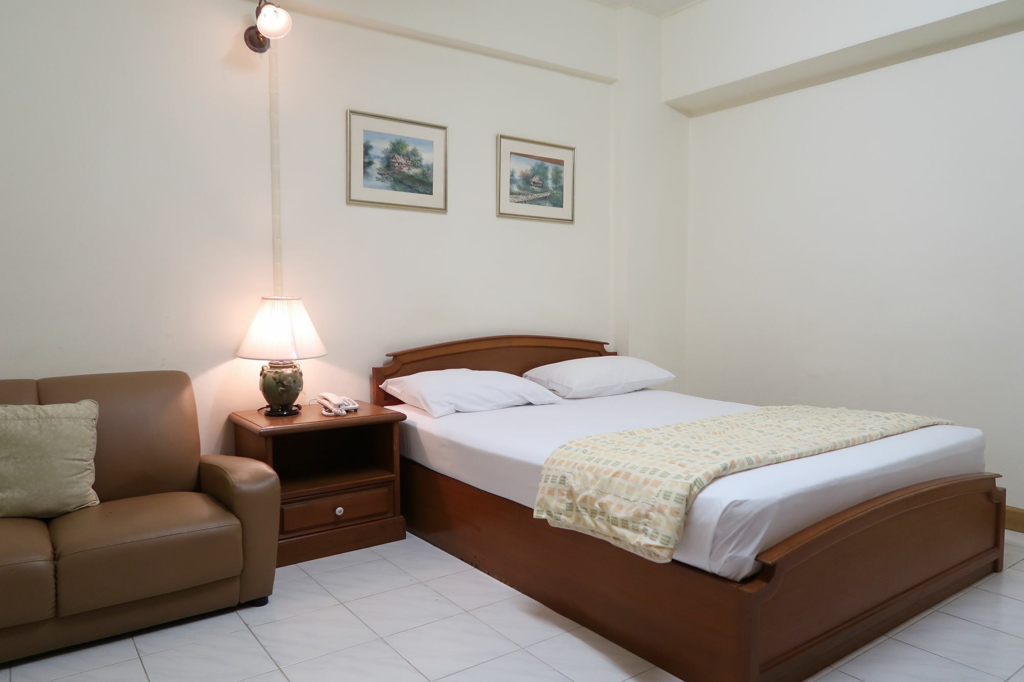 Phawana Sweet Hotel Bangkok Ngoại thất bức ảnh